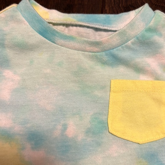 First impressions Gender Neutral Tie Dyed Two Piece outfit! - Picture 3 of 8